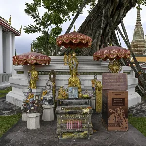 Buddhist temple in Wat Pho, Temple of the Reclining Buddha