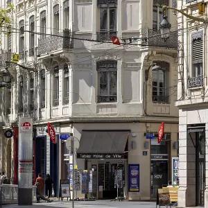 Building with tobacco shop at the town hall