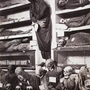 Capuchin Crypt, Le Catacombe dei Cappuccini