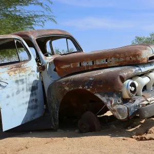 Car wreck, Solitaire, Khomas Region