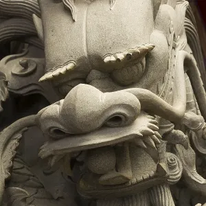 Chinese temple animal statue - dragon