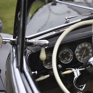 Classic car, 1947 Cadillac Series 62 Convertible