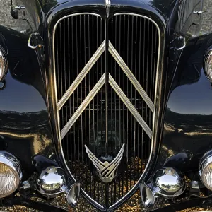 Citroen 11 CV Commercial Print, 1955-56