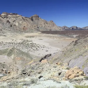 Collapse crater or caldera with lava fields in the Llano de Ucanca Collapse crater or caldera with lava fields in the Llano de Ucanca