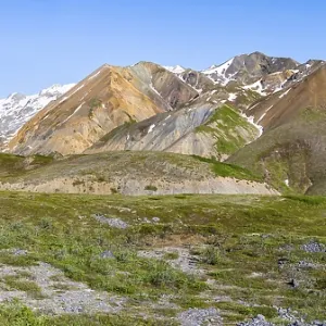 Colourful mountains, picturesque mountain scenery on Gulkana Glacier