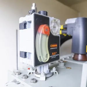 Combination of safety switch and transformer connections