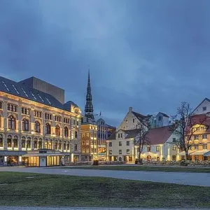 Concert Hall Large Guild, Square
