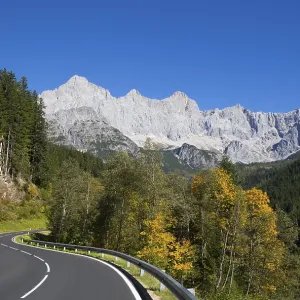 Dachstein massif, view to the Dachstein