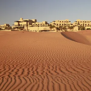 Desert luxury hotel Anantara Qasr Al Sarab Desert luxury hotel Anantara Qasr Al Sarab