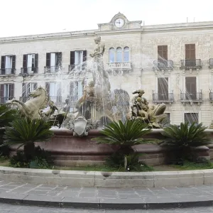 Diana Fountain, Diana Fountain Diana Fountain, Diana Fountain