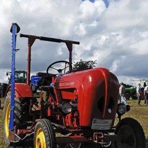 Diesel-engined Porsche Junior tractor Diesel-engined Porsche Junior tractor