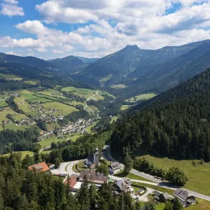 Drone image, Krispl, Osterhorn Group