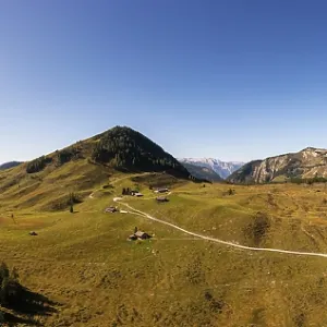 Drone image, Labenbergalm with Labenberg