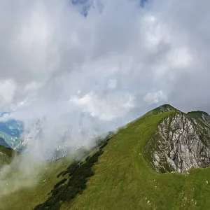 Drone image, view from the Gamsfeld into the Osterhorn group Drone image, view from the Gamsfeld into the Osterhorn group