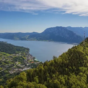 Drone shot, view from the Eisenaualm to Unterach and Attersee