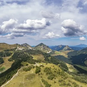 Drone shot, view to Trattbergalm