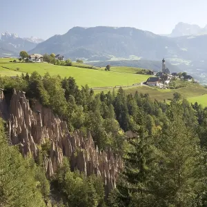 Earth pyramids on the Ritten, Dolomites Earth pyramids on the Ritten, Dolomites
