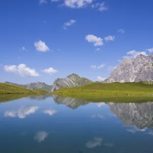 Eissee, Oytal, behind it Grosser Wilder