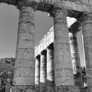 Elymian Doric Temple, ruin, monochrome