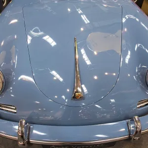 The front end of a Porsche 1600 The front end of a Porsche 1600