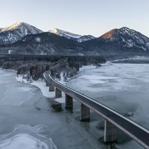 Evening mood, panorama of Sylvensteinsee