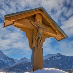 Field Cross, near Oberstdorf, Oberallgaeu Field Cross, near Oberstdorf, Oberallgaeu