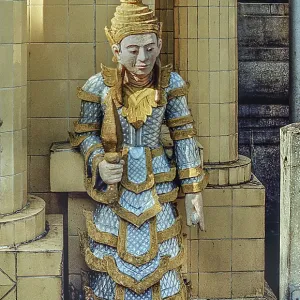 Détail avec figure, la Pagode Sule, Rangoon, Yangon, Birmanie, Myanmar, Asie 1982
