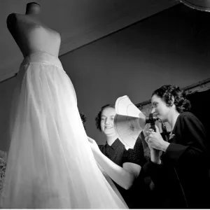 Finishing the Fashionable Evening Dress Print, 1948