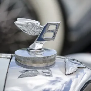 Flying B, Bentley hood ornament