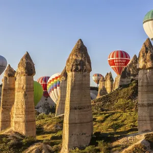 Flying balloons over unbelievable Love valley