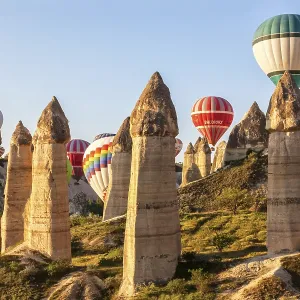 Flying balloons over unbelievable Love valley