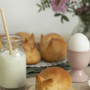 Food, Funny bunny buns. Holiday bake idea Food, Funny bunny buns. Holiday bake idea