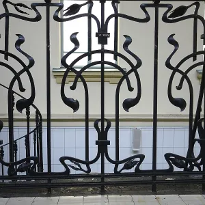A fragment of the architectural design of the interior in the Art Nouveau style of the Vitebsk station