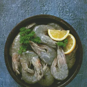 Fresh raw white-footed shrimp, tiger prawns vannamey