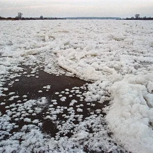 Frozen Elbe, Bleckede, Lower Saxony
