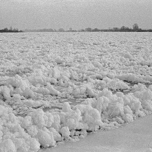 Frozen Elbe, Bleckede, Lower Saxony