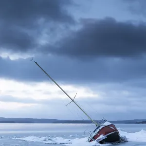Frozen Sailboat, Lake Varmeln