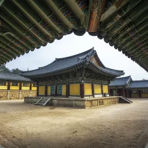 Geukrakjeon hallways in bulgkusa temple