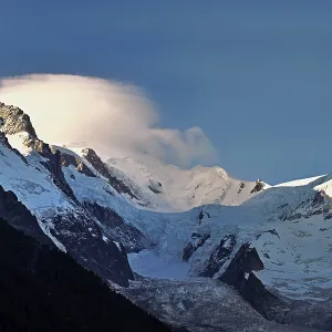 Glaciers in the evening light, in the Mont-Blanc clouds Glaciers in the evening light, in the Mont-Blanc clouds