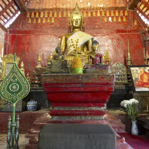 Golden Buddha statue, Bhumispara-mudra