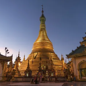 Golden Stupa at dusk, Buddhist pagoda Shwemokhtaw
