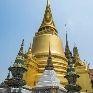 goldene Stupa, Phra Sri Rattana Chedi goldene Stupa, Phra Sri Rattana Chedi