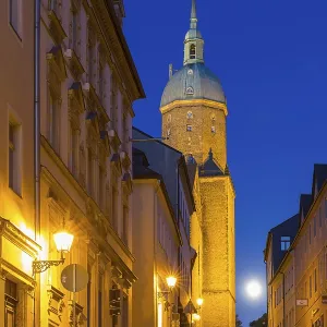 Grosse Kirchgasse to St Annen Church at dusk and full moon