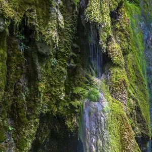 Hinang waterfalls, gorge, rock