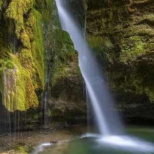 Hinang waterfalls, gorge, rock
