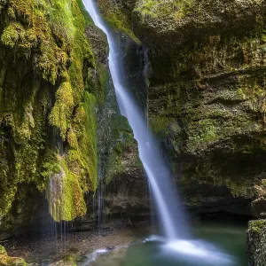 Hinang waterfalls, gorge, rock