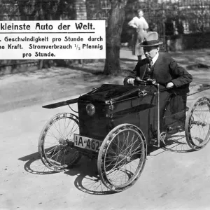 Historic photo, smallest car in the world Historic photo, smallest car in the world