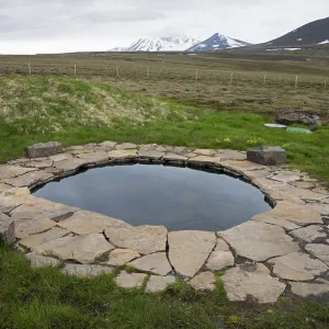 Hot Pot, Laugarfell, near Snafell Hot Pot, Laugarfell, near Snafell