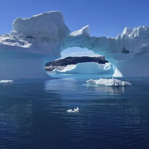 Iceberg drifting in Sermilik Fjord Iceberg drifting in Sermilik Fjord