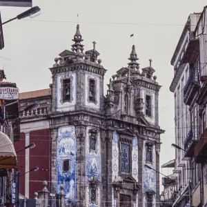 Igreja de Santo Ildefonso Print, Porto Street Scene